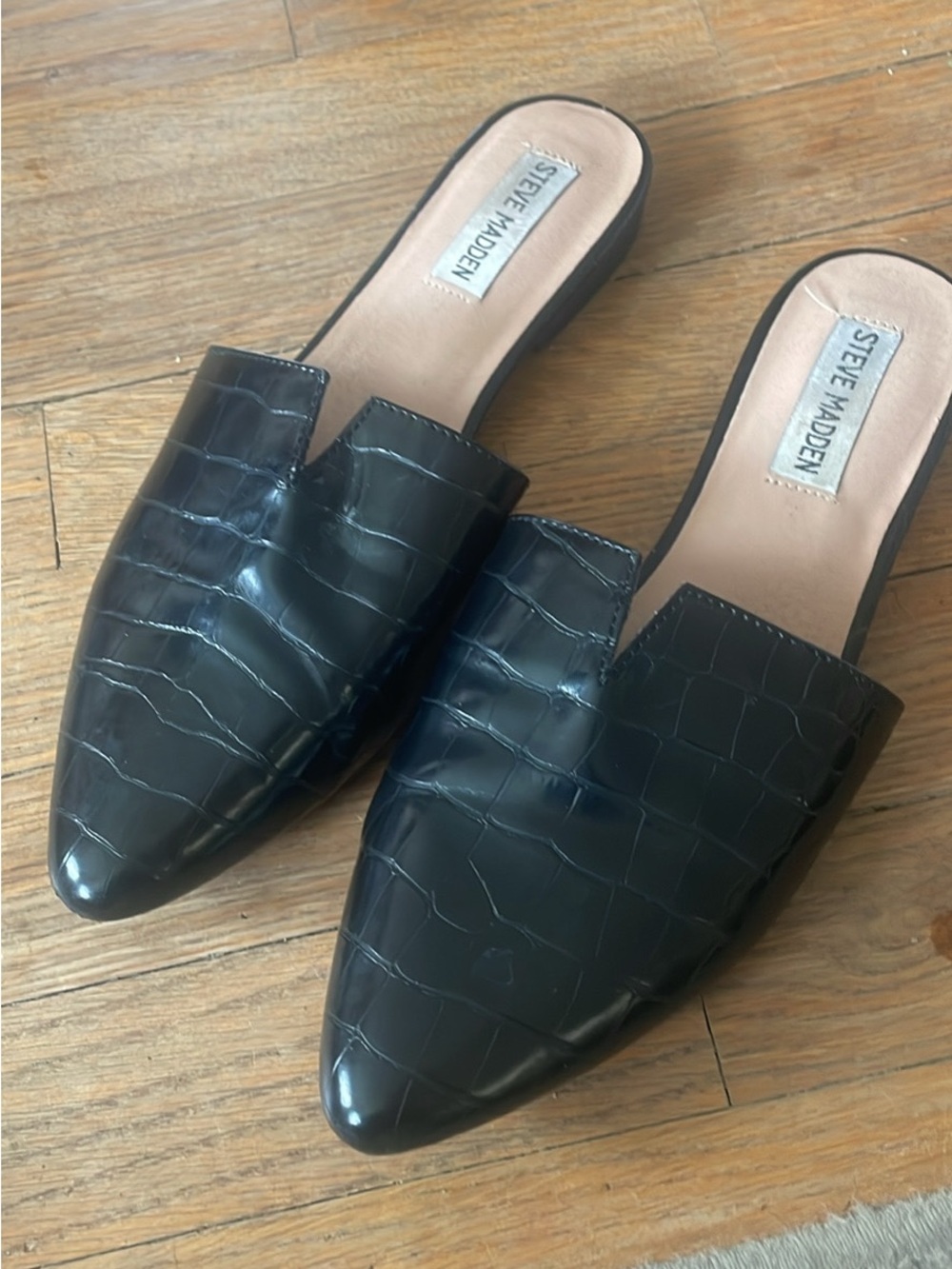 Steve Madden Black Croc-Embossed Pointed Slip-On Mules